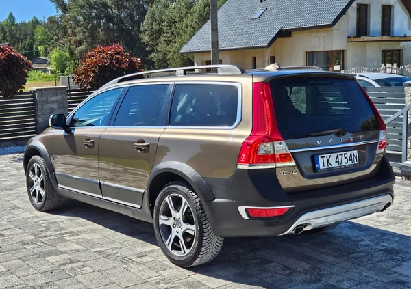 Volvo XC 70 cena 109900 przebieg: 128800, rok produkcji 2015 z Kielce małe 631